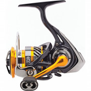 CARRETE DAIWA  REVROS 19 LT 2000 XH